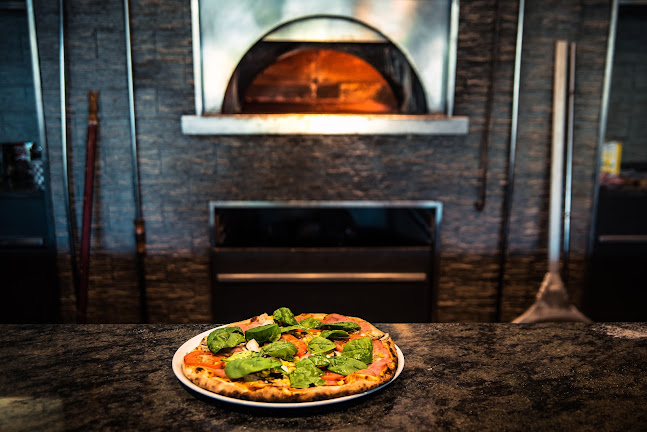 Opinii despre Ristorante pizzeria Bella Italia în Dubnica nad Váhom - Gastronómia a pohostinstvo