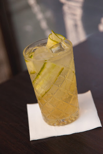 Le Papillon Restaurant, Rybárska brána 2, 811 02 Bratislava