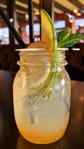 Opinii despre Mamut Pub în Poprad - Gastronómia a pohostinstvo