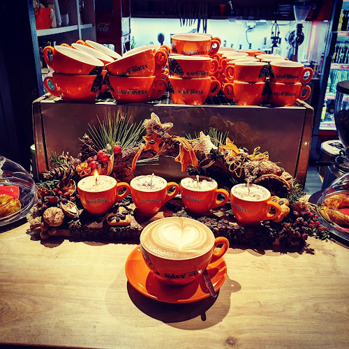 KÁVY SVETA | FRISS KÁVÉ | COFFEE WORLD - Gastronómia a pohostinstvo