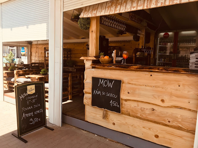 MOOW bar/ terasa - Gastronómia a pohostinstvo