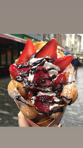 WAFFLE CITY - BUBBLE WAFFLE BRATISLAVA - Gastronómia a pohostinstvo