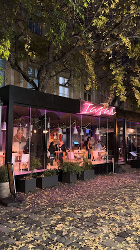 Iasai Food Bar & more - Bratislava