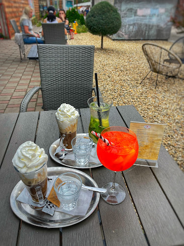 Caffe Trieste - Gastronómia a pohostinstvo