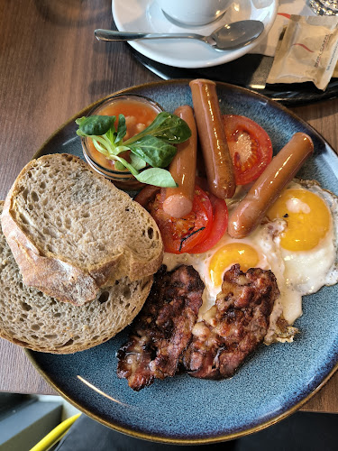 Opinii despre Yellow Point Bistro în Dubnica nad Váhom - Gastronómia a pohostinstvo