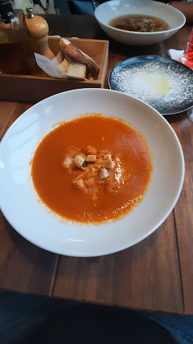 Maďarská 1A, 851 10 Rusovce