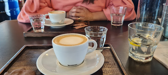 Mamut Pub - Gastronómia a pohostinstvo