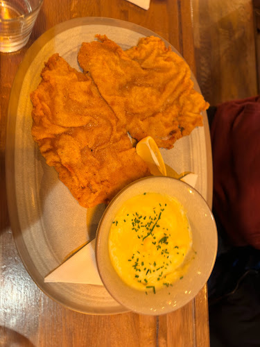 Opinii despre Karloveská Klubovňa în Karlova Ves - Gastronómia a pohostinstvo