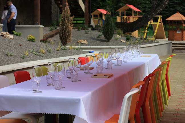 Partizán Rezort - Gastronómia a pohostinstvo