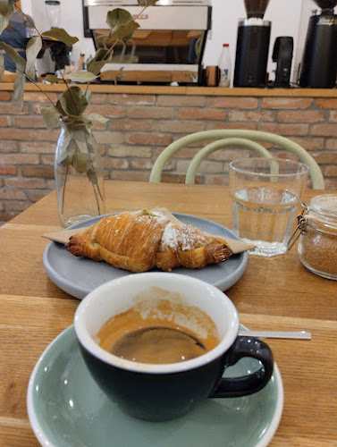 Comentarii opinii despre Moka Coffee shop