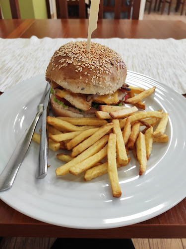 Moyzesova 1909, 020 01 Púchov