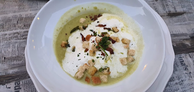 Opinii despre Gasthof LEVANDA în Nižný Medzev - Gastronómia a pohostinstvo