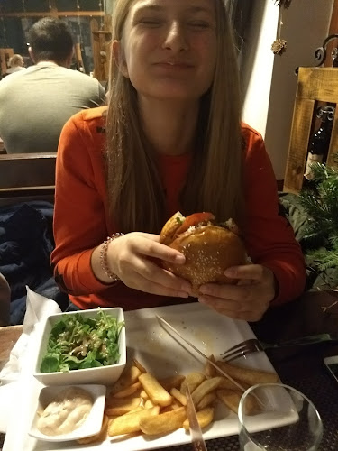 Pizzeria Etna - Gastronómia a pohostinstvo