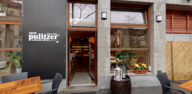 Pulitzer ® Cafe restaurant bar