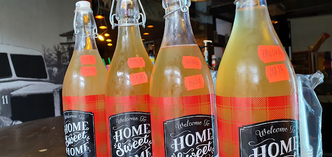 Opinii despre Havana Bar Družba Bratislava în Bratislava - Gastronómia a pohostinstvo