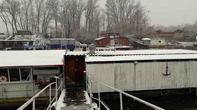 Opinii despre Reštaurácia MYB Club (U bosorky) în Bratislava - Gastronómia a pohostinstvo