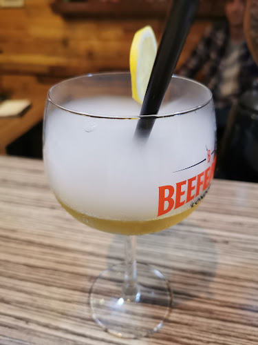 Jazz caffe - Gastronómia a pohostinstvo