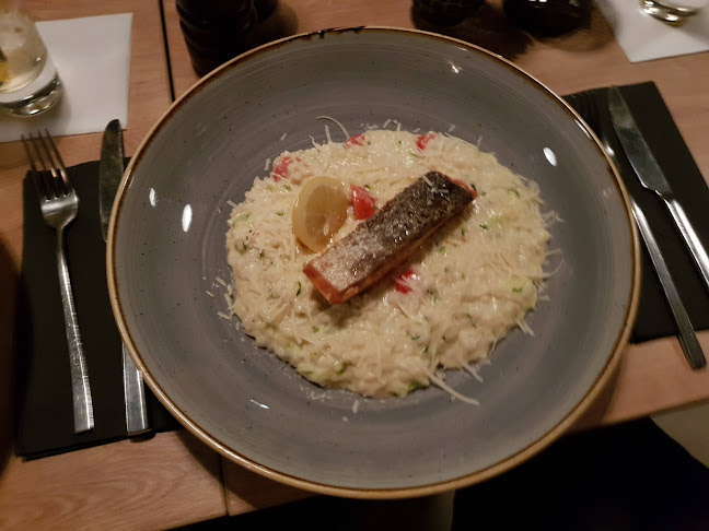 Frais restaurant, coctails, vine - Banská Bystrica