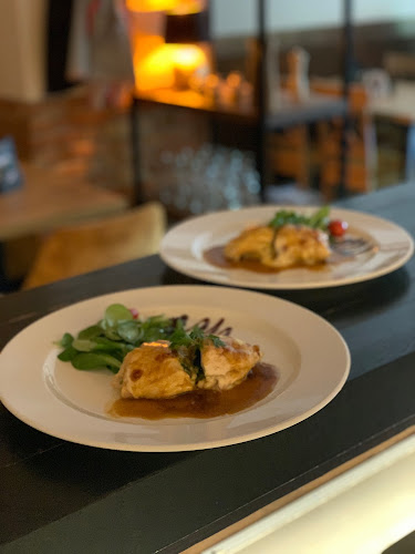 Comentarii opinii despre Reštaurácia Zbrojnoš