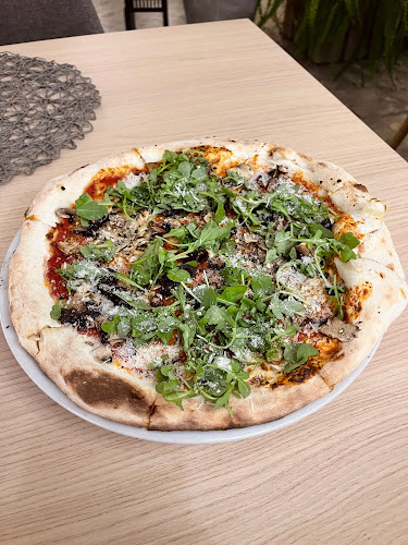 Zdravá Pizza - Gastronómia a pohostinstvo