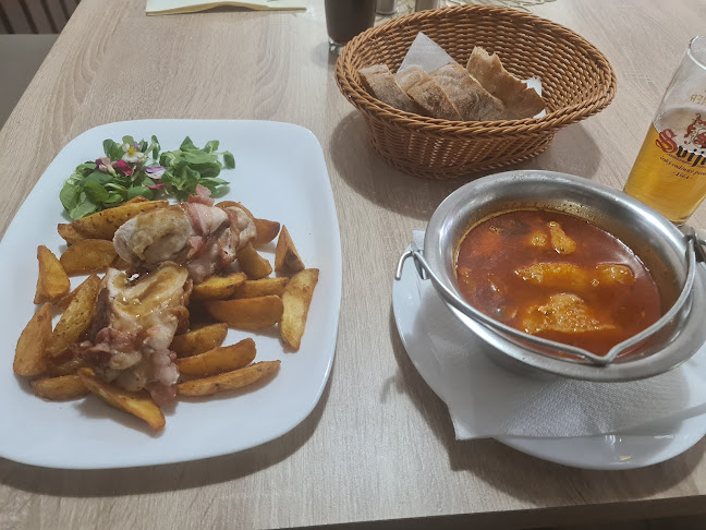 Reštaurácia Pri Jazere