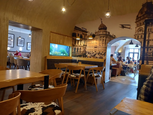 21, Námestie osloboditeľov 85, 031 01 Liptovský Mikuláš