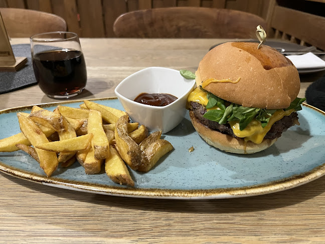 Opinii despre Coburg bistro în Banská Štiavnica - Gastronómia a pohostinstvo