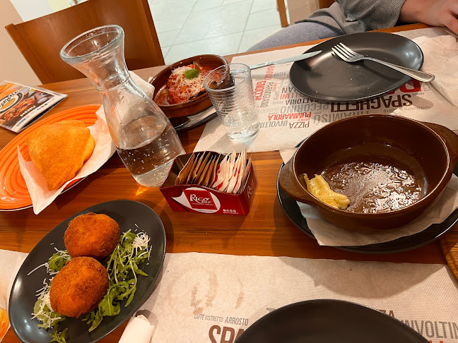 Obchodná 40, 811 06 Bratislava