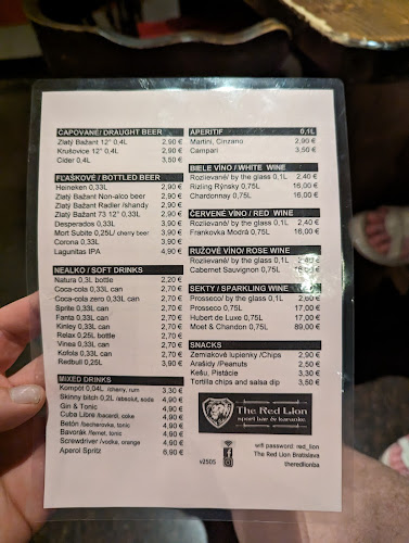 Opinii despre The Red Lion în Bratislava - Gastronómia a pohostinstvo