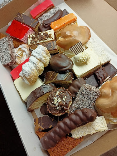 Cukráreň Di Napoli - Gastronómia a pohostinstvo