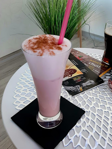 Opinii despre Teatro Caffe & Land în Lučenec - Gastronómia a pohostinstvo