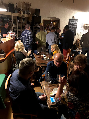 P. O. Hviezdoslava, 934 05 Levice