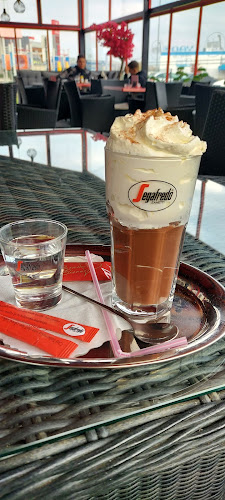 Opinii despre Segafredo Family Center în Dunajská Streda - Gastronómia a pohostinstvo