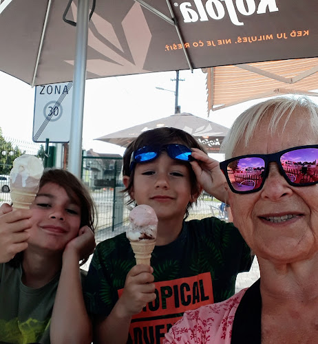 Zmrzlina u Macka - Gastronómia a pohostinstvo