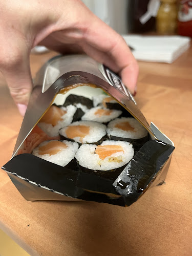 White Rabbit Noodle Bar & Sushi - Gastronómia a pohostinstvo