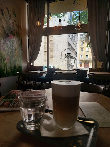 Opinii despre Talks kaviaren în Staré Mesto - Gastronómia a pohostinstvo