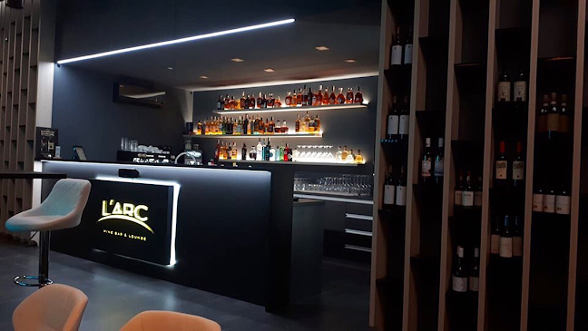 Vináreň - Kaviareň - LARC