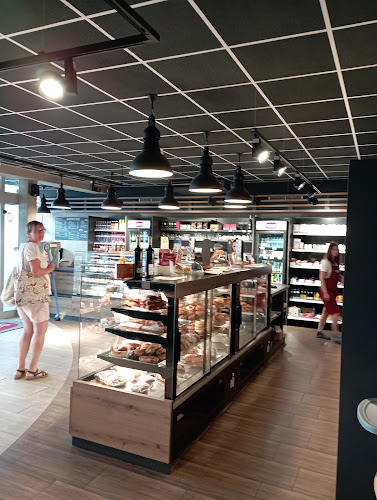 DOBROTA_ Predajňa s kaviarňou a raňajkovým menu