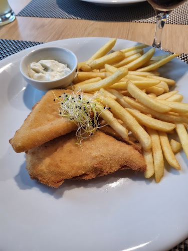 Reštaurácia Ponorka - Gastronómia a pohostinstvo