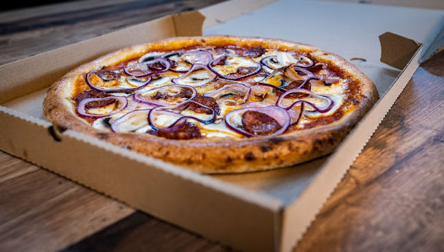 Pizzujeme Terasa - Gastronómia a pohostinstvo