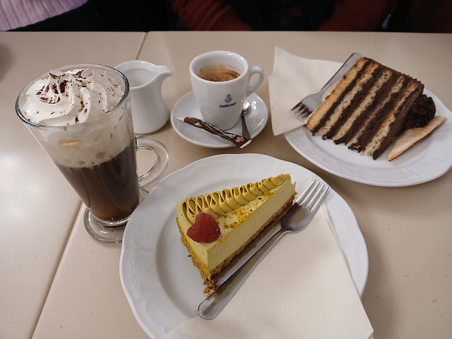 Hlavné námestie 355/4, 811 01 Staré Mesto