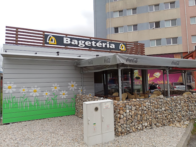 Bagetéria Paradise - Drevená