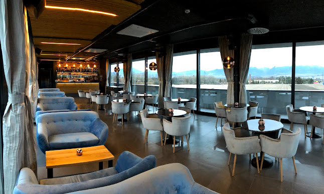 TATRALINE BAR & COFFEE - Gastronómia a pohostinstvo