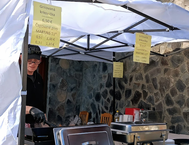 Kaviareň v Žilinskom lesoparku