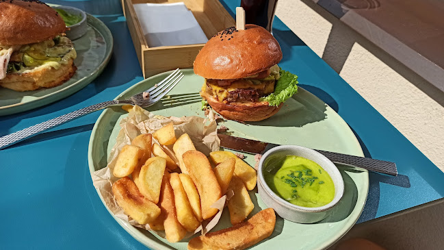 Moment - bistro & ubytovanie - Gastronómia a pohostinstvo