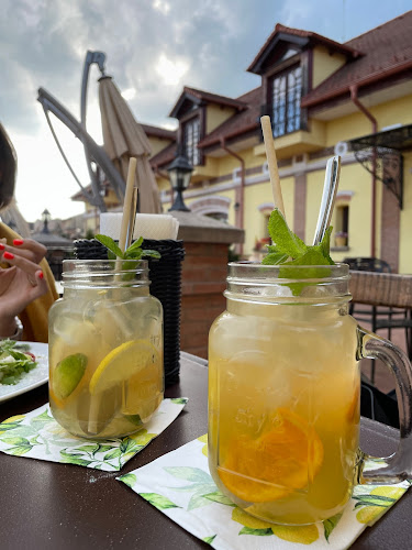 Kaštieľ gróf Zichy - Haniska