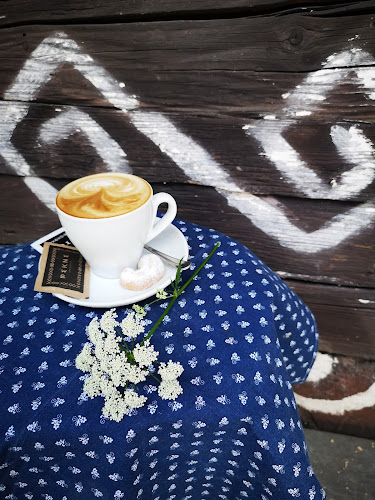 Opinii despre Humno Ondreja Gregora Letná reštaurácia în Čičmany - Gastronómia a pohostinstvo