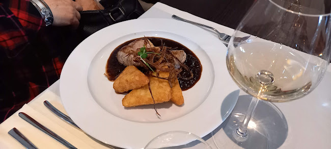 Opinii despre Collegium café bar & restaurant în Holíč - Gastronómia a pohostinstvo