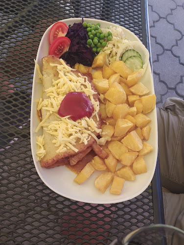 1. mája, 069 01 Snina