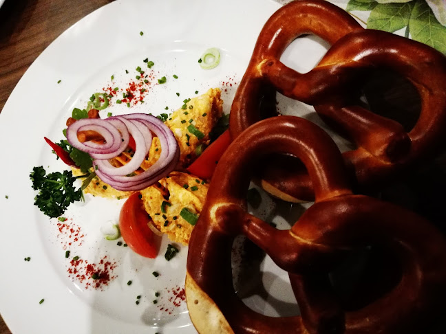 Central Café and restaurant - Gastronómia a pohostinstvo